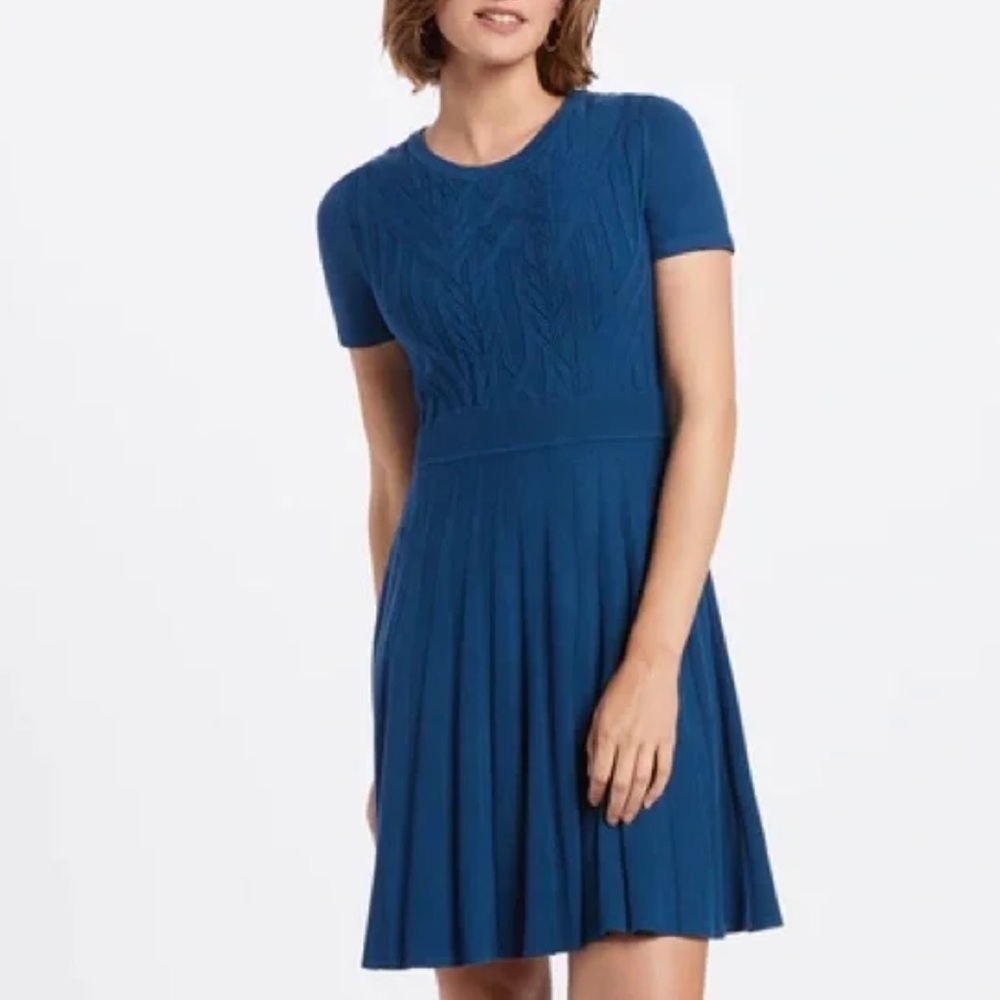 Draper James A-Line Pleated Short Sleeve Knit Sweater Dress Blue Size S - Picture 2 of 8